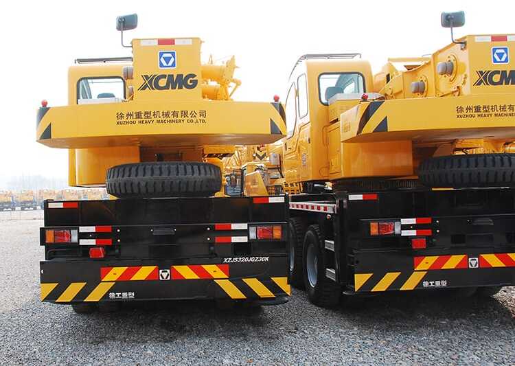 Mobile crane XCMG Used Pickup Truck Crane Tractor Winch Crane QY30K5-1 professional: picture 4