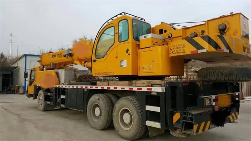 Mobile crane XCMG Used Pickup Truck Crane Tractor Winch Crane QY30K5-1 professional: picture 7