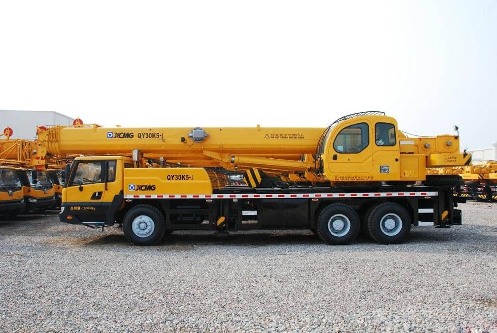 Mobile crane XCMG Used Pickup Truck Crane Tractor Winch Crane QY30K5-1 professional: picture 5