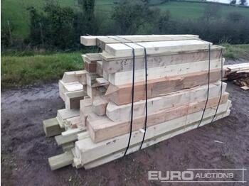 Forestry equipment Bundle of Square Timber Posts (2 of): picture 1