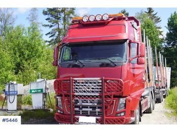 Timber transport Volvo FH16