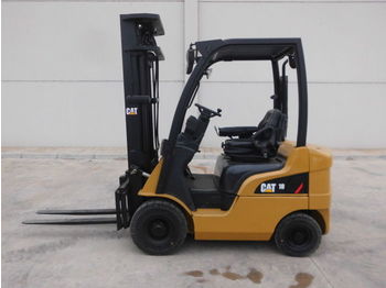4-wheel front forklift CATERPILLAR DP18N