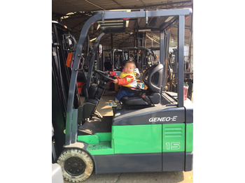 4-wheel front forklift TOYOTA FD15