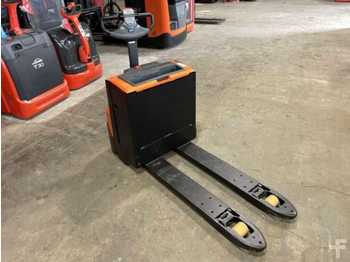 Pallet truck BT LWE 180 - 1: picture 1