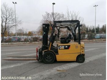 Electric forklift CATERPILLAR EP30K: picture 1