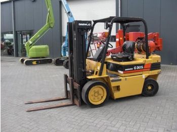 Forklift Daewoo G30S: picture 1