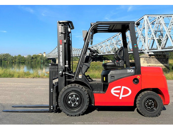 Diesel forklift