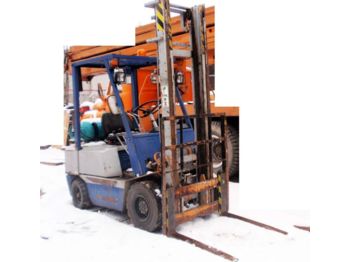 Komatsu FG 1814 LPG na 1.5 t - Forklift