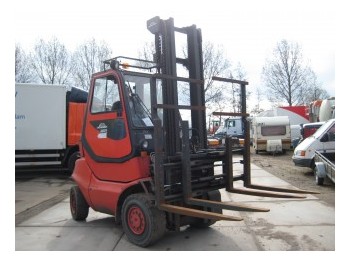 Linde H40 - Forklift