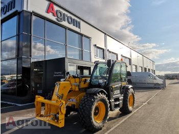 New Telescopic handler JCB 536-95 Agri Super: picture 1