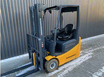 Electric forklift JUNGHEINRICH EFG