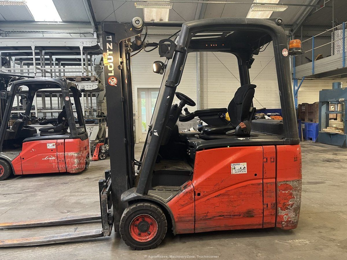 Electric forklift Linde E16H-01: picture 2