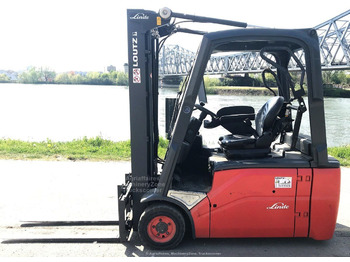 Electric forklift LINDE E16