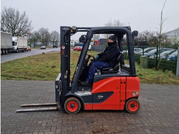 Electric forklift LINDE E16