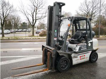 Forklift Nissan DX30G: picture 1