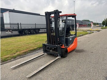 Electric forklift Toyota 8FBET18: picture 3