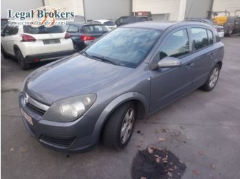 Car OPEL Astra 1.6i - Hatchback(MARGEVOERTUIG)