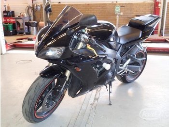 Yamaha YZF-R1 (151hk)  - Motorcycle