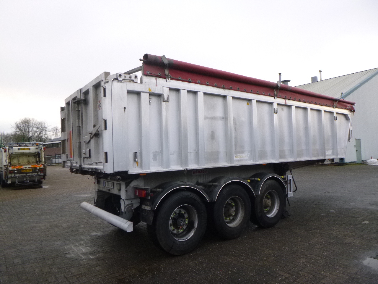 Tipper semi-trailer Benalu Tipper trailer alu 26 m3: picture 4