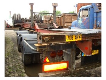 Fruehauf container chassis 40 ft - Container transporter/ Swap body semi-trailer