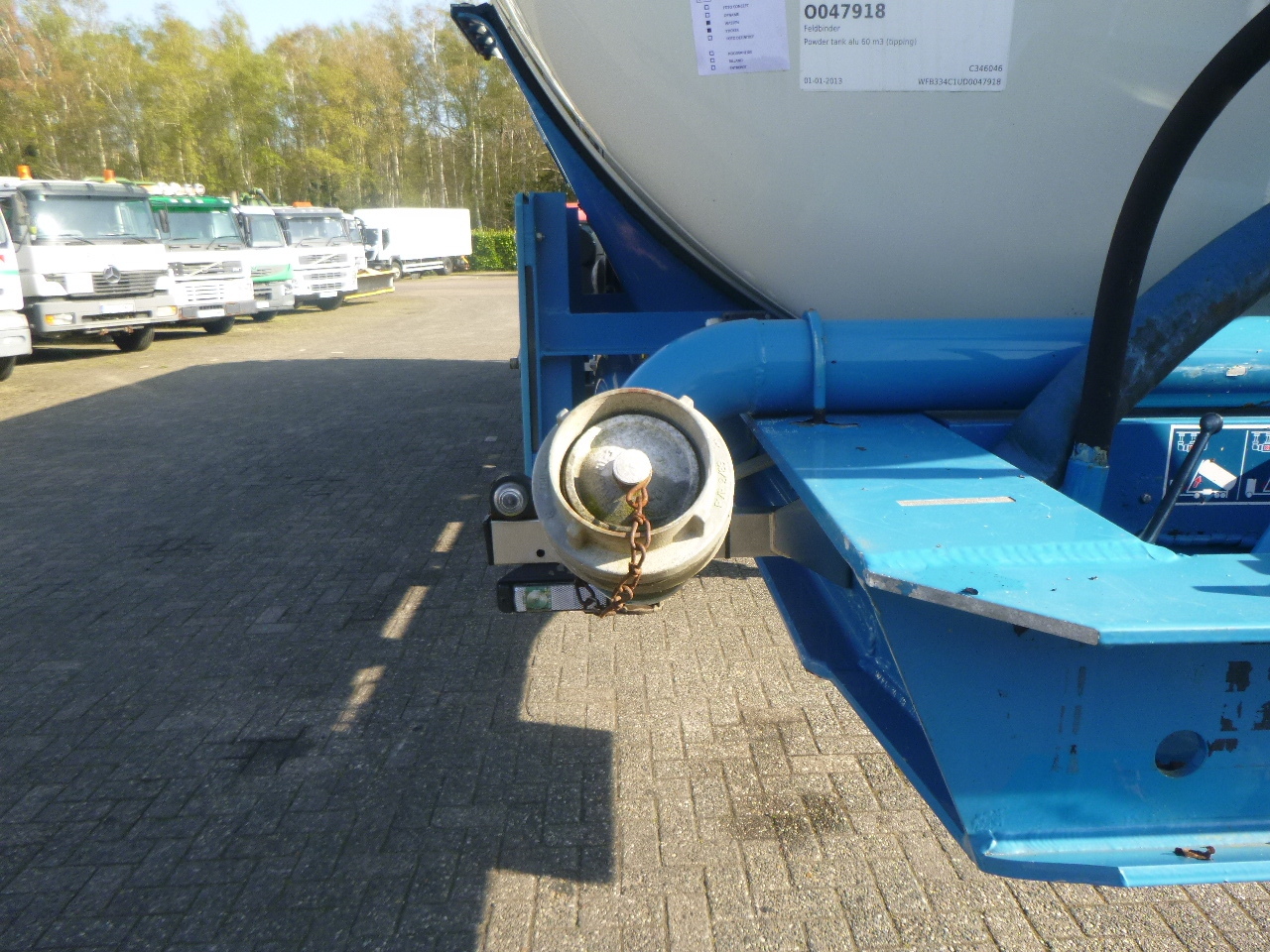 Tanker semi-trailer for transportation of flour Feldbinder Powder tank alu 60 m3 / Compressor diesel engine.: picture 24