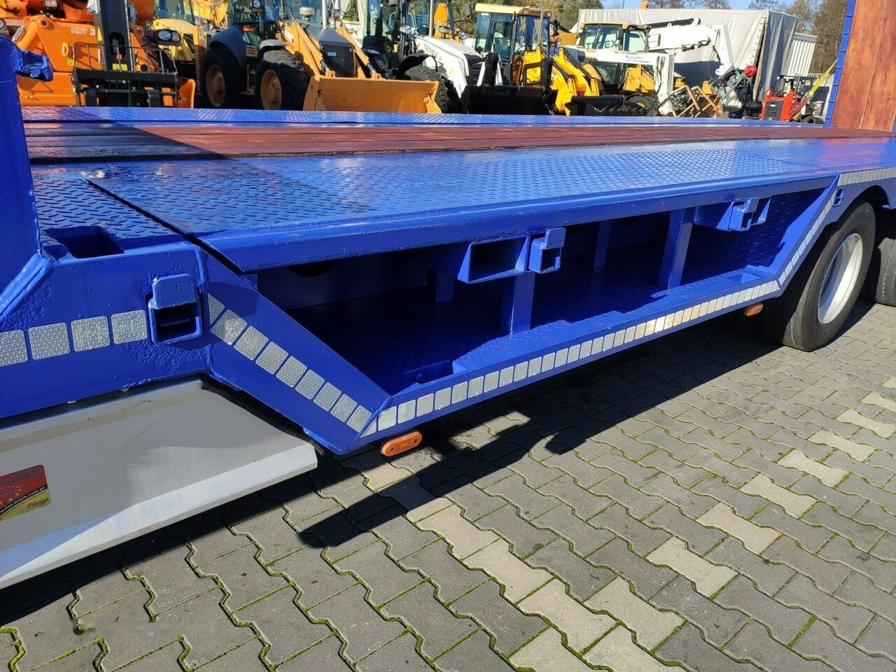 Low loader semi-trailer Fliegl: picture 42