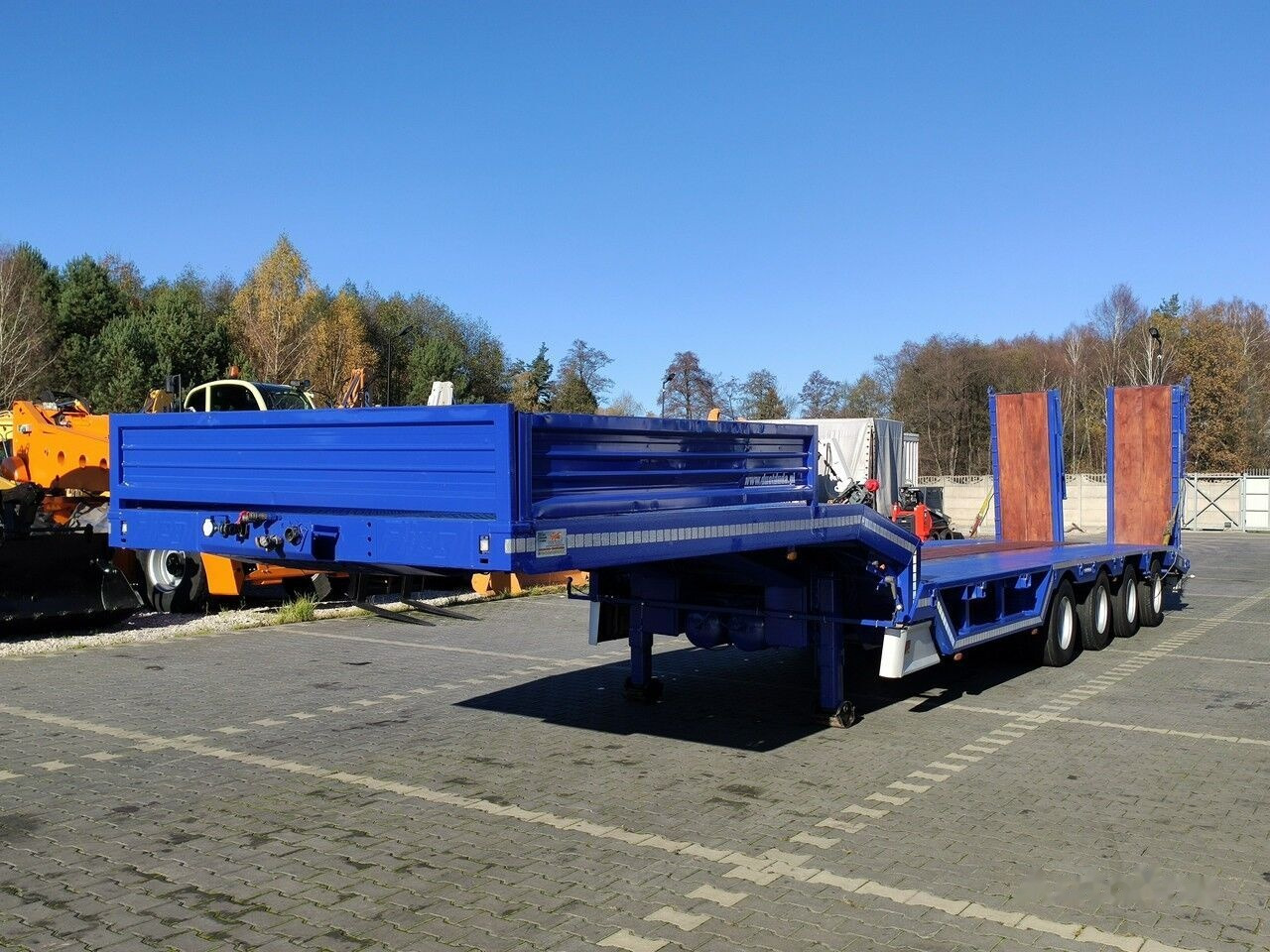 Low loader semi-trailer Fliegl: picture 23