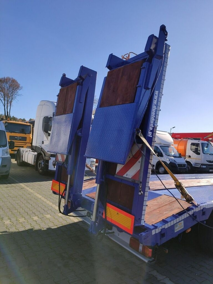 Low loader semi-trailer Fliegl: picture 47