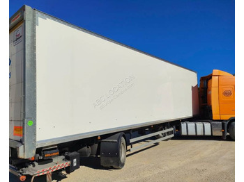 Closed box semi-trailer FRUEHAUF