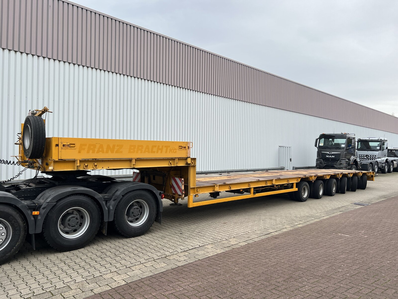 Low loader semi-trailer for transportation of heavy machinery Goldhofer STZ-L6-62/80 STZ-L6-62/80, 5x Lenkachse: picture 8