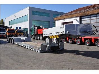 Low loader semi-trailer for transportation of heavy machinery Goldhofer STZ VL 3 35/80 A: picture 1