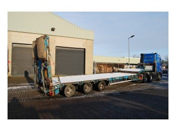 Low loader semi-trailer for transportation of heavy machinery Goldhofer low loader 3 axle: picture 1