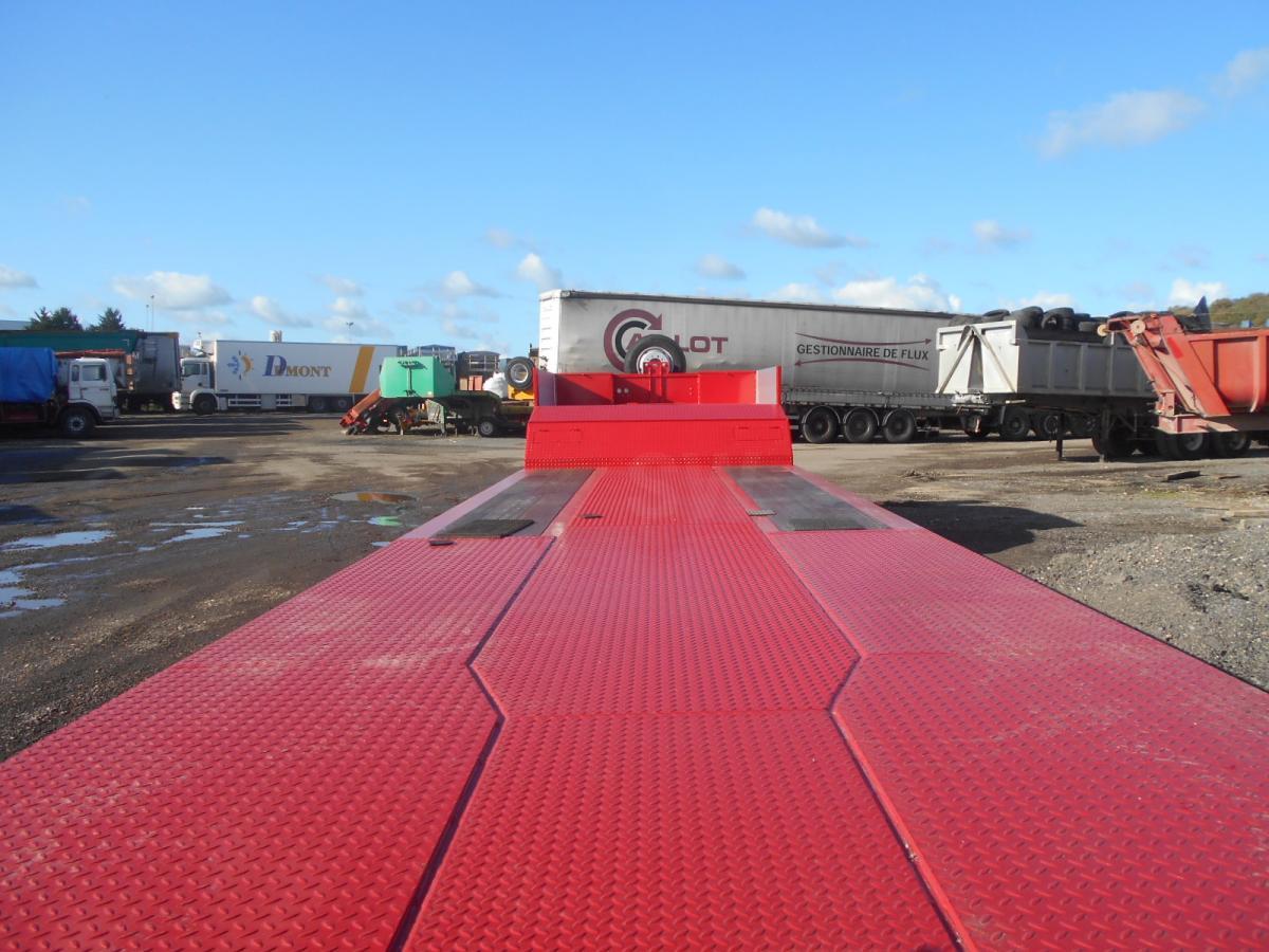 New Low loader semi-trailer Invepe: picture 3