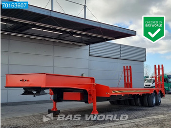 Low loader semi-trailer