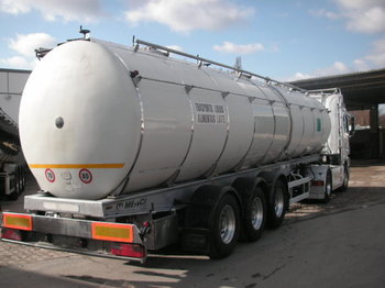 Tanker semi-trailer for transportation of milk MENCI Santi 3 Kammer Isoliert: picture 1