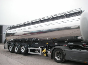 New Tanker semi-trailer for transportation of milk Menci Santi Seka Modell: picture 1