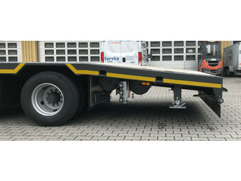 New Low loader semi-trailer Meusburger 3-Achs-Semi-Satteltieflader Roadrunner Industrie: picture 3
