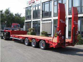 Low loader semi-trailer for transportation of heavy machinery Mueller-Mitteltal 3-Achs-Satteltieflader mit Rampen: picture 1