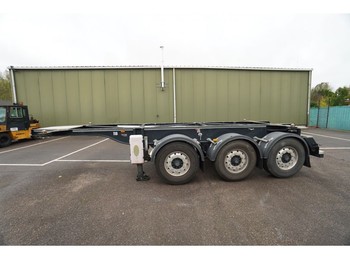 Container transporter/ Swap body semi-trailer Renders 20 FT ADR Chassis: picture 1