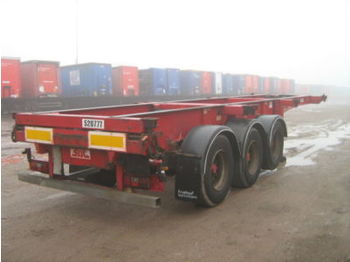 Container transporter/ Swap body semi-trailer SDC Wechselfahrgestell: picture 1