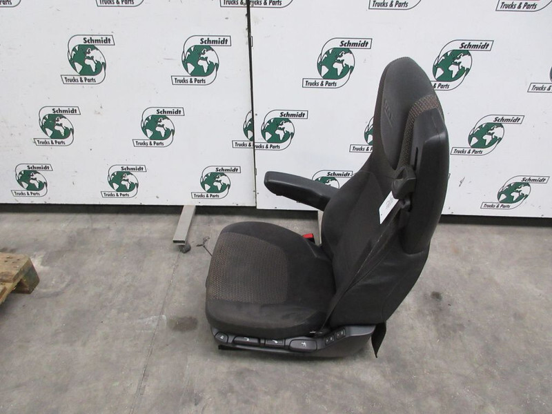 Seat for Truck DAF 1978978//1844340 // 1844380 STOELEN SET CF XF 106 EURO 6 R+L: picture 7