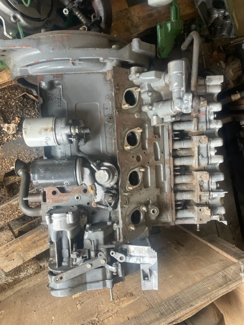 Engine and parts for Agricultural machinery Deutz BF4L1011 blok wał głowica 04178912: picture 4