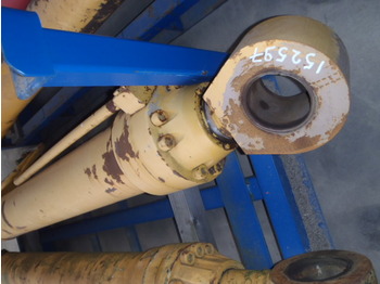 JOHN DEERE  - Hydraulic cylinder