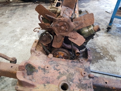 Engine and parts for Farm tractor Massey Ferguson 65 Mk 1 Engine Block, Crankshaft, Sump, Flywheel Parts No Return: picture 4