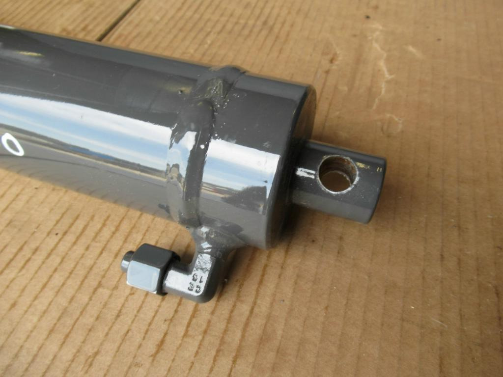 New Hydraulic cylinder for Construction machinery New Holland 4531379 -: picture 3
