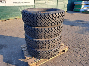 Michelin 275/70 R22.5 - Tire