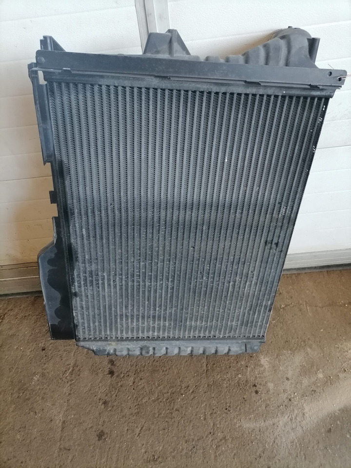 Intercooler for Truck Volvo Intercooler radiator 20735696: picture 2