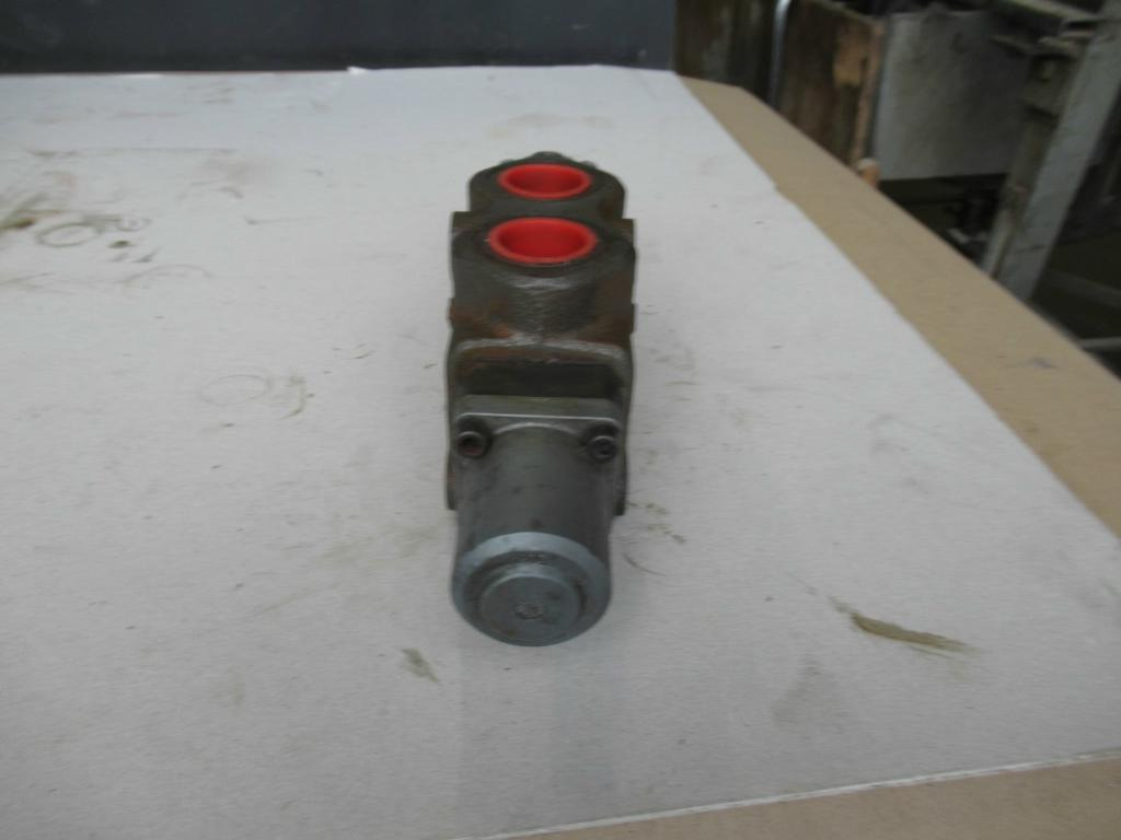New Hydraulic valve for Construction machinery Walvoil PF1100743 -: picture 6