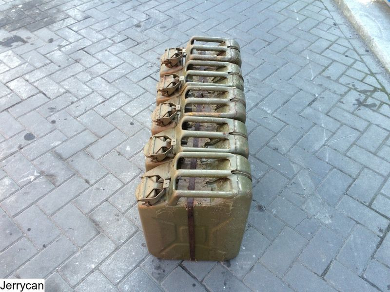 Storage tank for transportation of fuel Jerrycan Jerrycan: picture 6