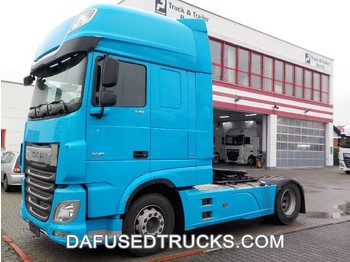 Tractor truck DAF FT XF530: picture 1